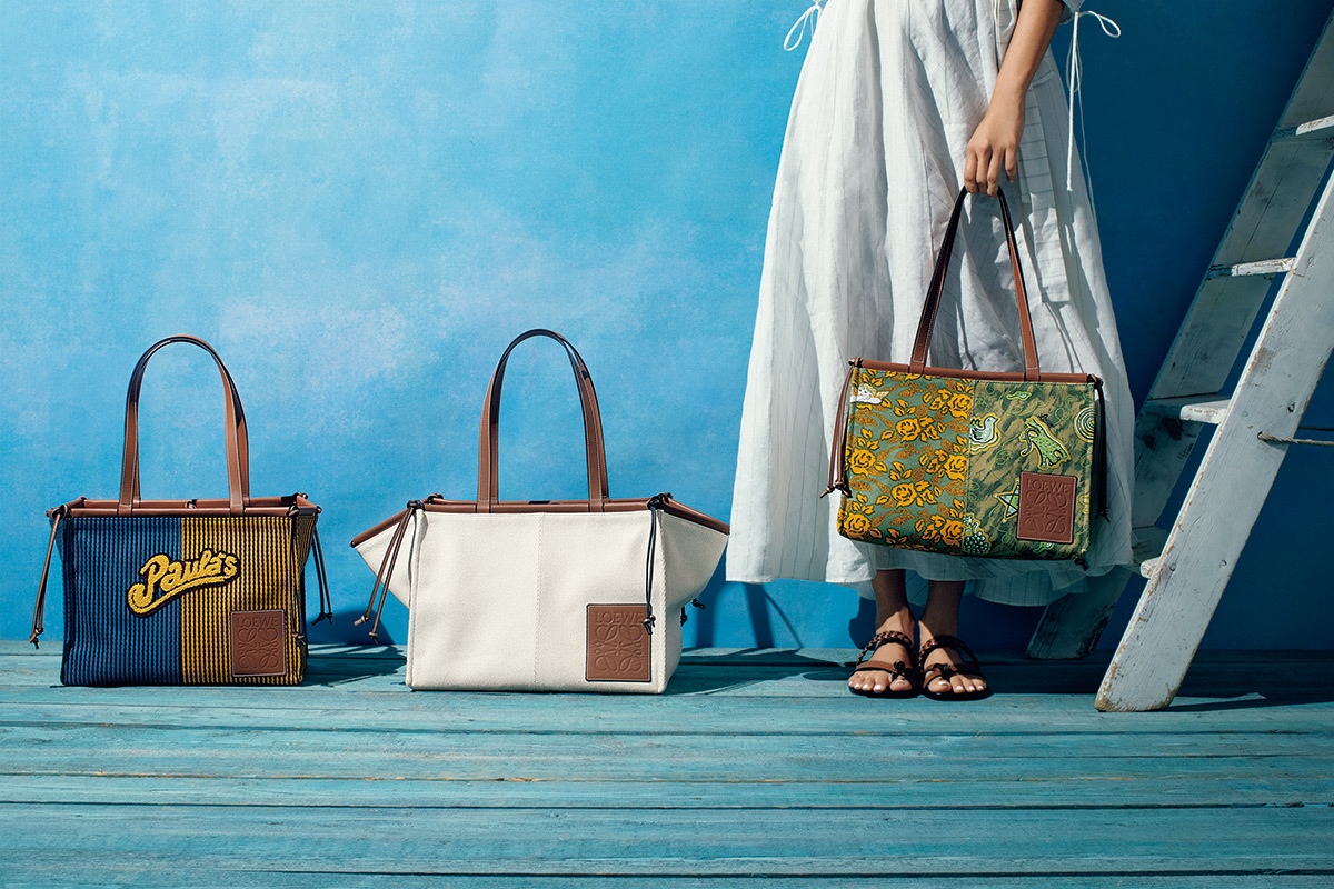 LOEWE❤️美品 1回使用　クッショントート　ハス　ロエベ 楽天市場】ロエベ クッション トートの通販