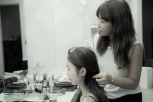 ヘアメークアップアーティスト