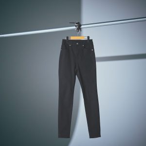 脚長効果のあるGUのスキニーパ