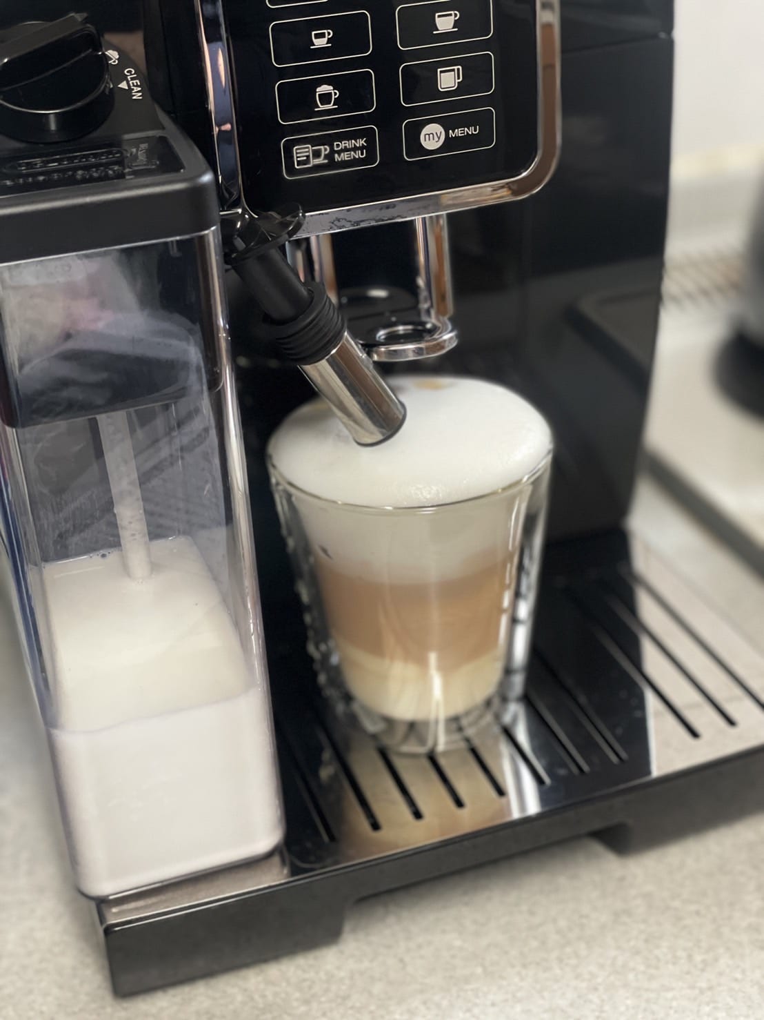 デロンギのコーヒーマシン1ヶ月使ってみた【結果、買う？買わ