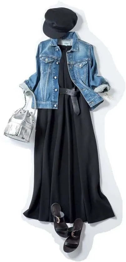 黒ワンピース×Gジャンの春夏黒ワンピースコーデ