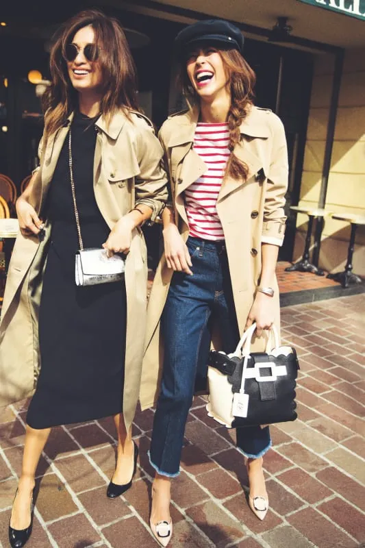 ボーダー × トレンチコート × リジッドデニム の大人カジュアルなボーダーコーデ