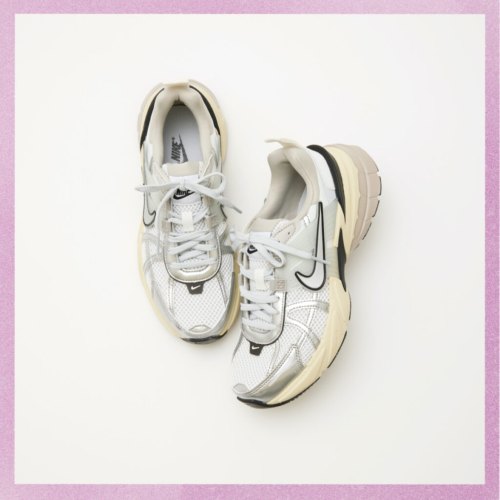 合わせる色を選ばない最強カラー！】今すぐ買うべき最旬