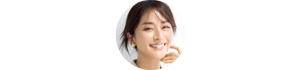 ITEM4 クリス-ウェブ佳子さん