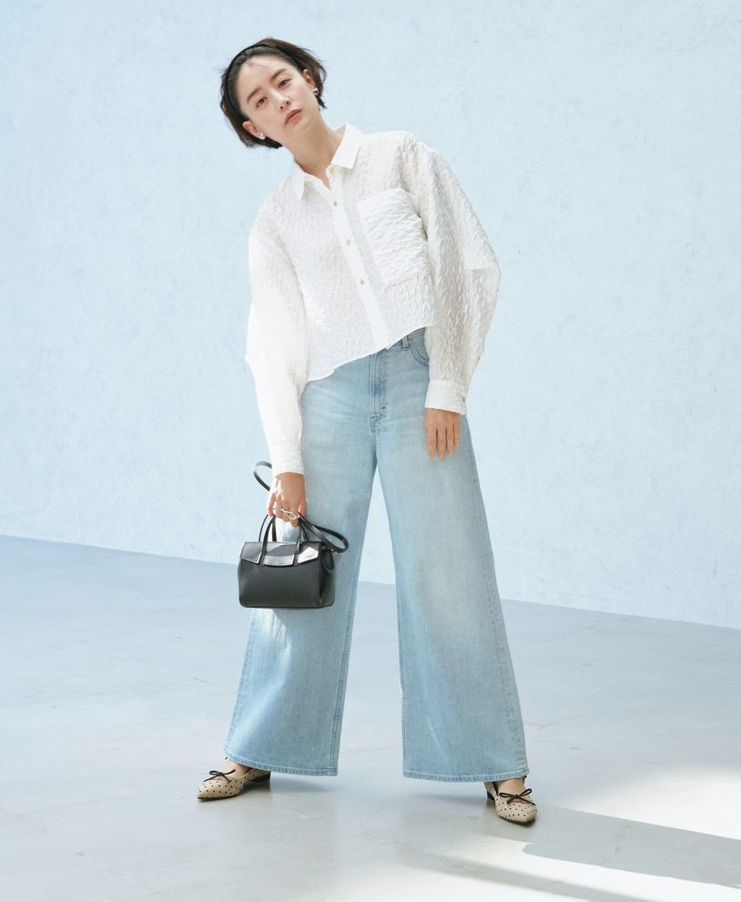 甘めがかわいい【春デニムコーデ7選】華やか服も実は合わせ
