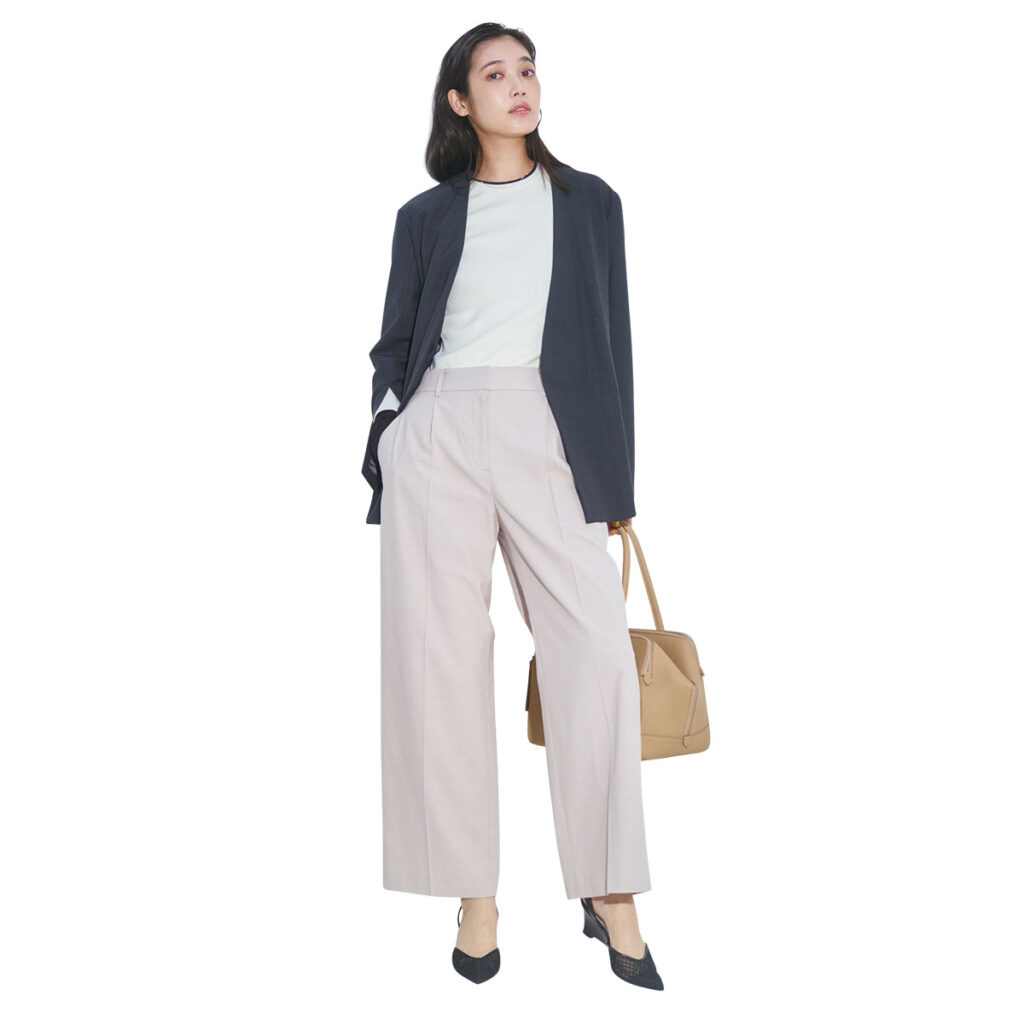 ジャケパンコーデ