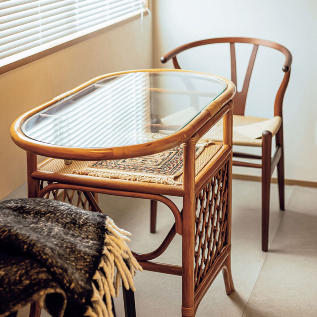 ハンス J. ウェグナーYチェア