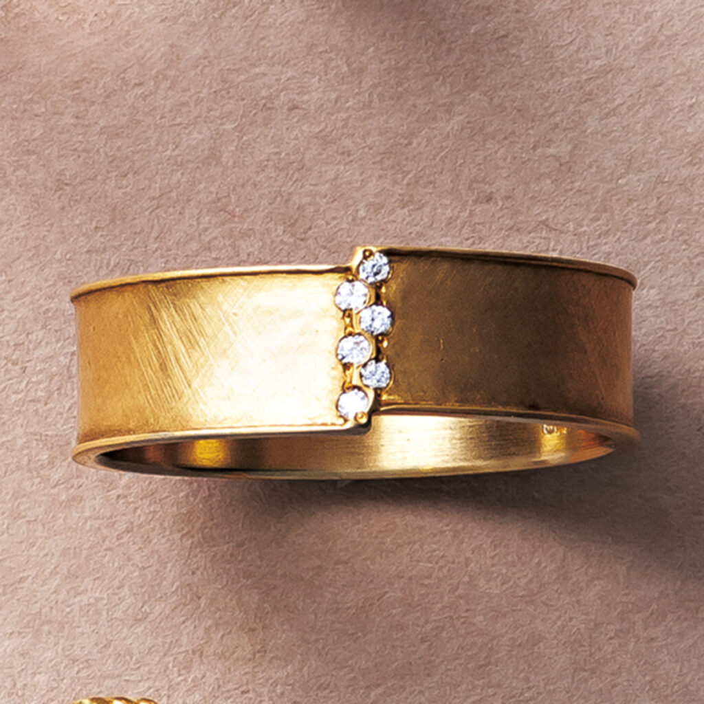 talkativeのリング