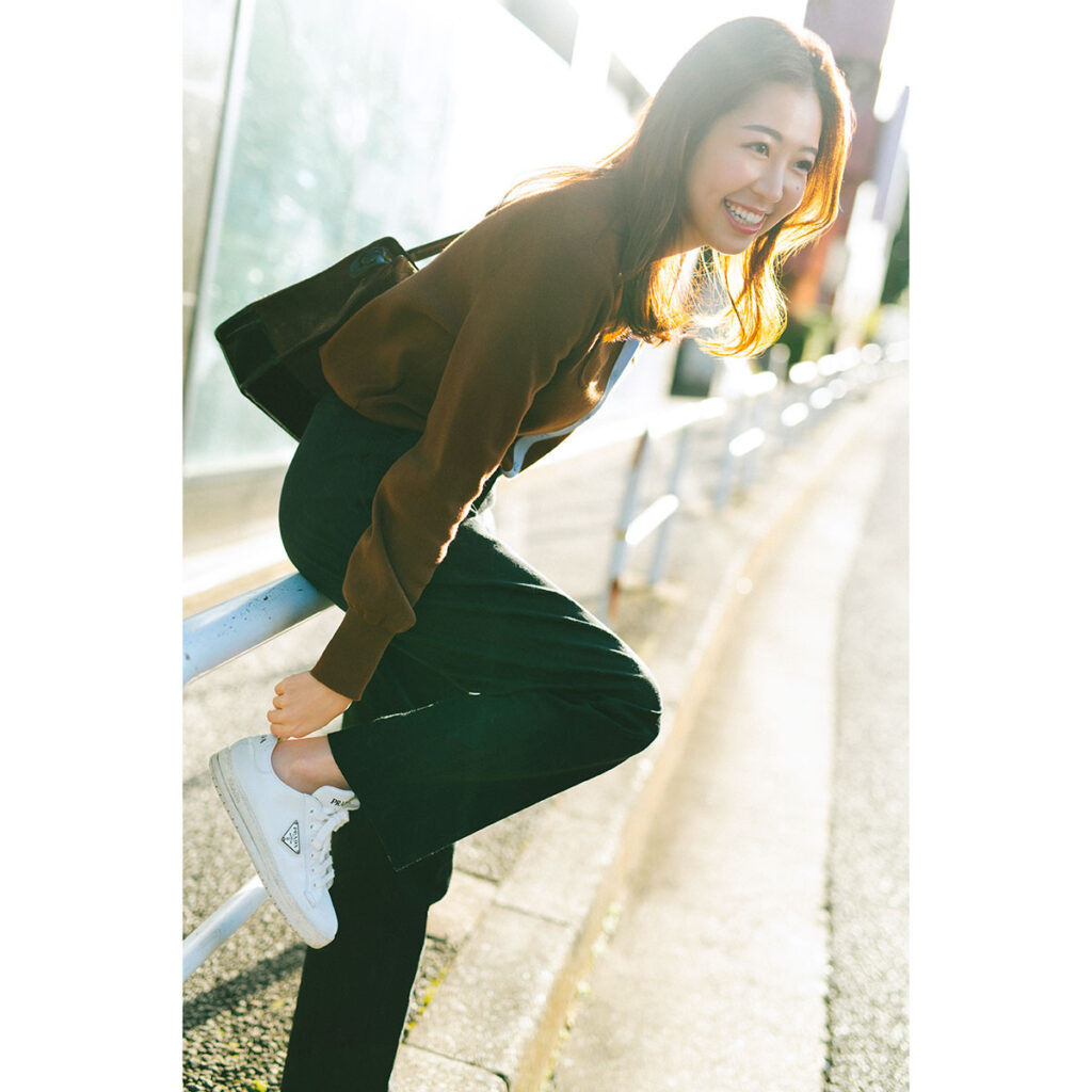 PRADAの「白スニーカー」のコーデ