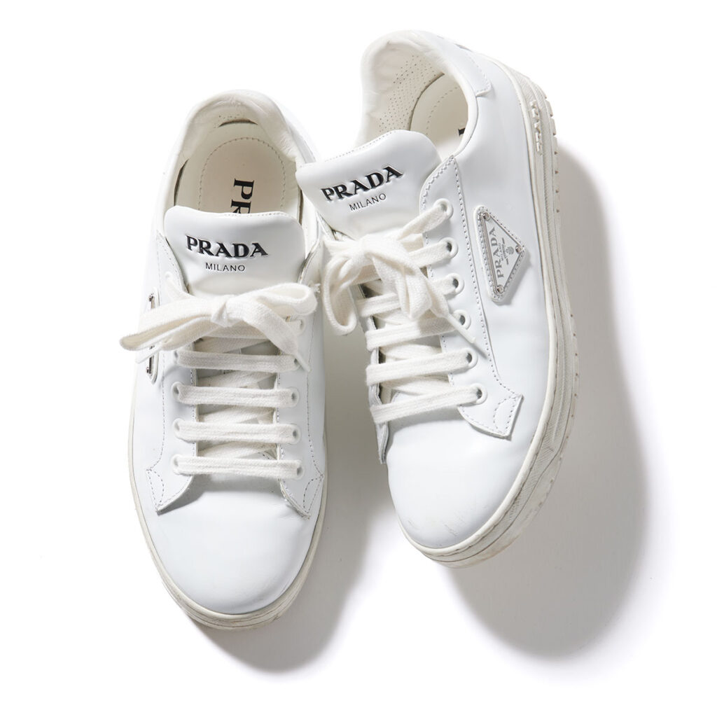 PRADAの「白スニーカー」