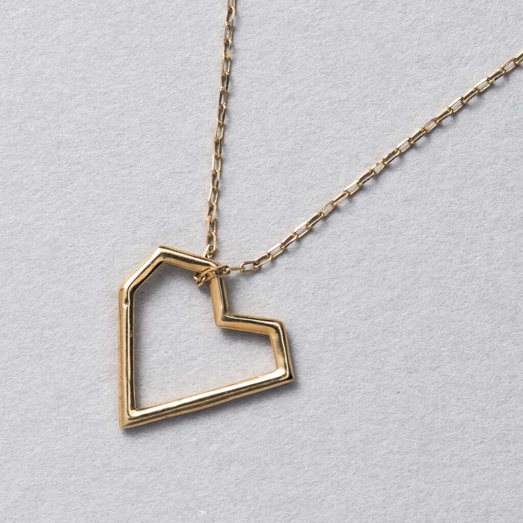 les bon bonのネックレス