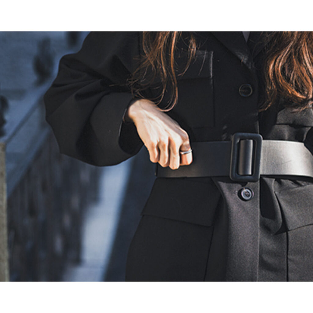 ジャケットとベルト