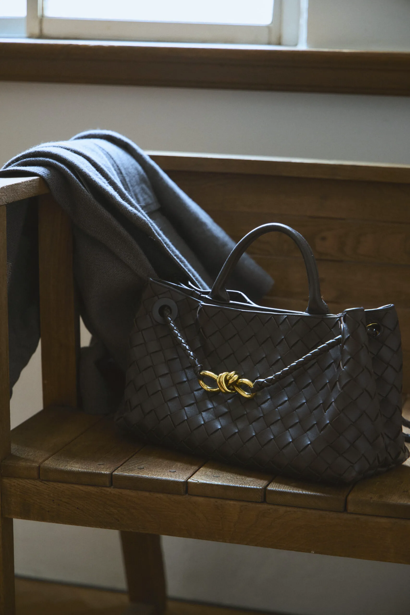 スタイリスト・近藤和貴子さんが購入したボッテガ・ヴェネタのバッグ「アンディアーモ」