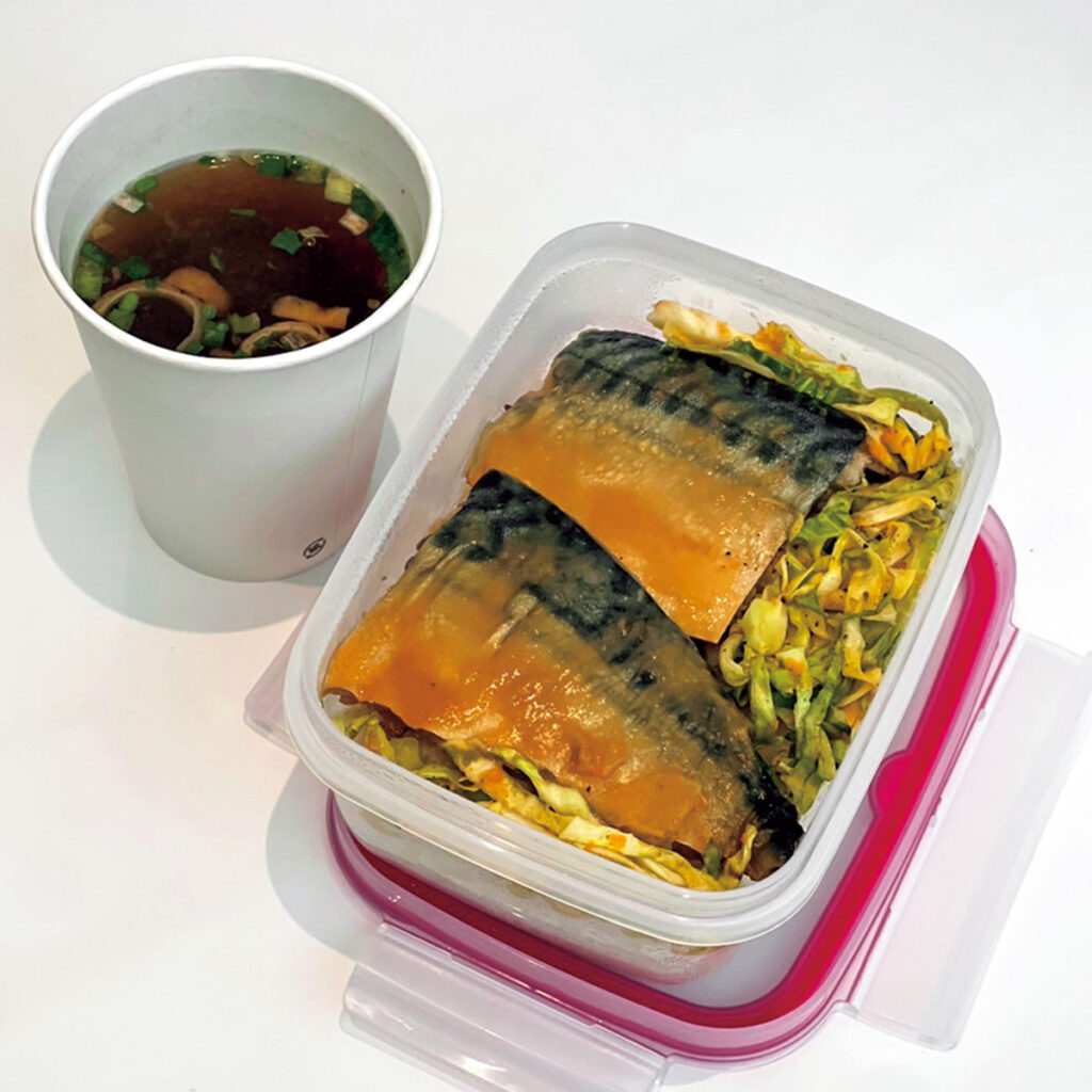 サバの味噌煮弁当
