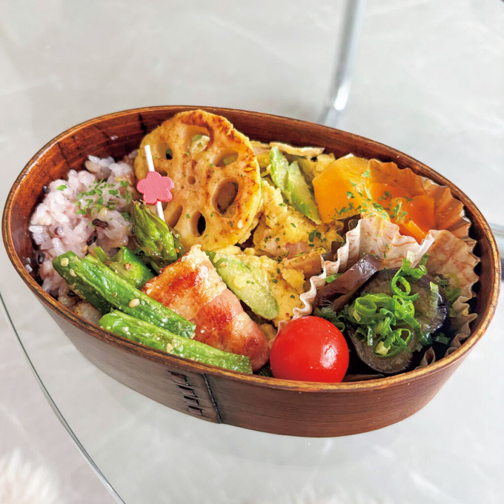 カラフル野菜の曲げわっぱ弁当