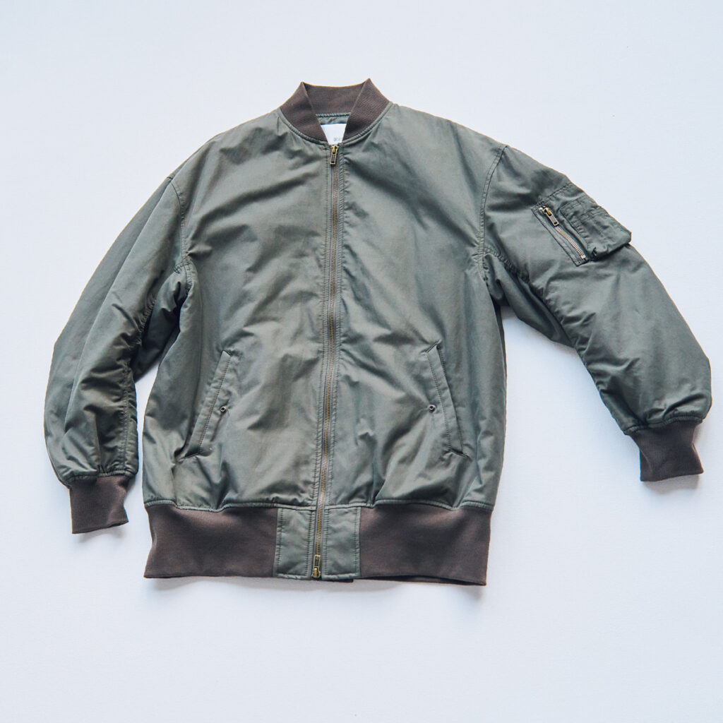 Whim Gazetteのブルゾン