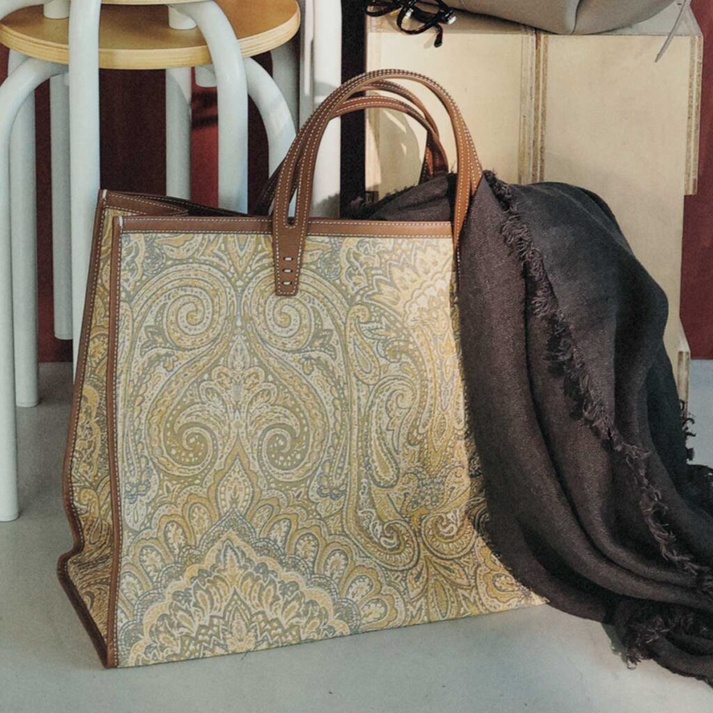 A VACATIONのバッグ