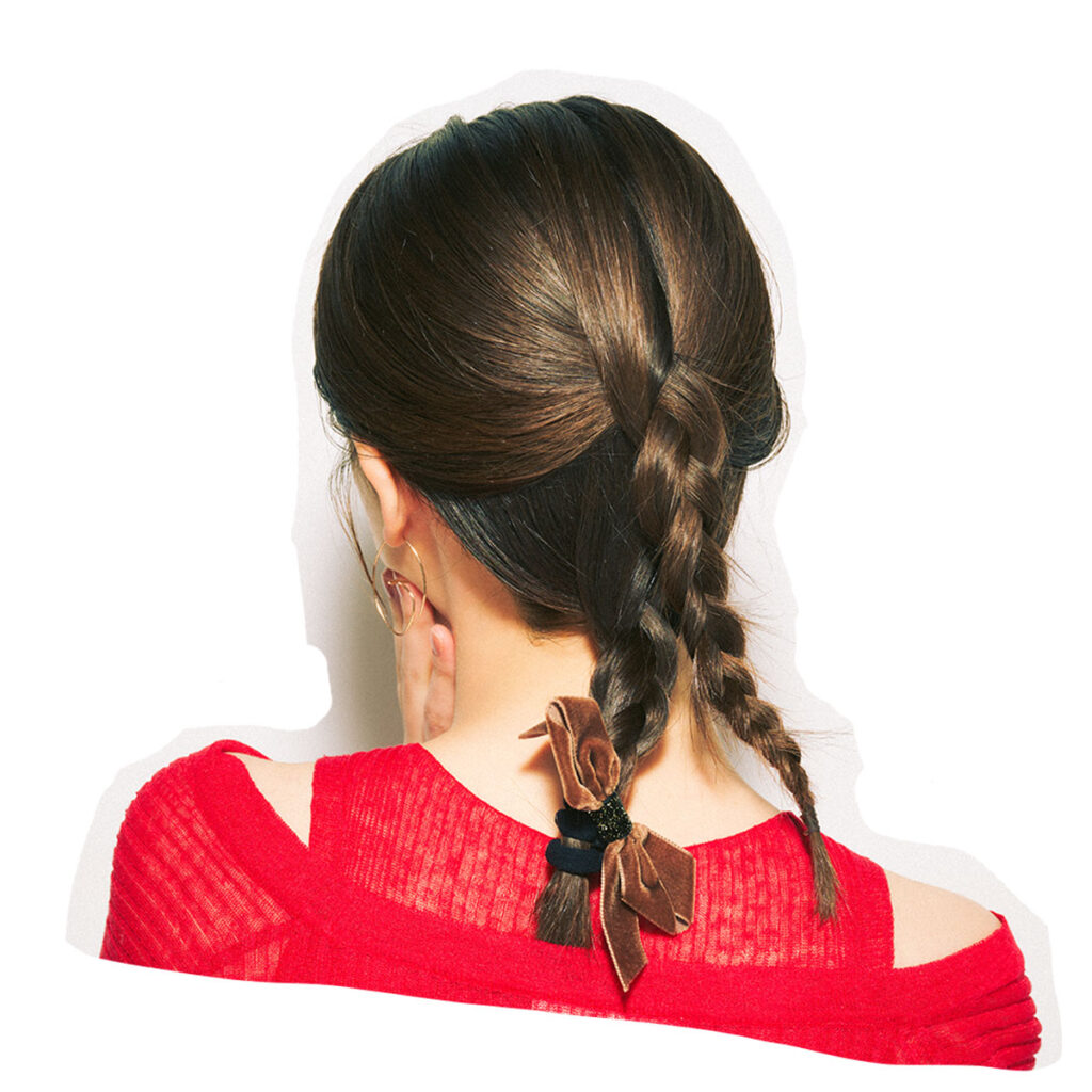 三つ編みタイトアレンジ