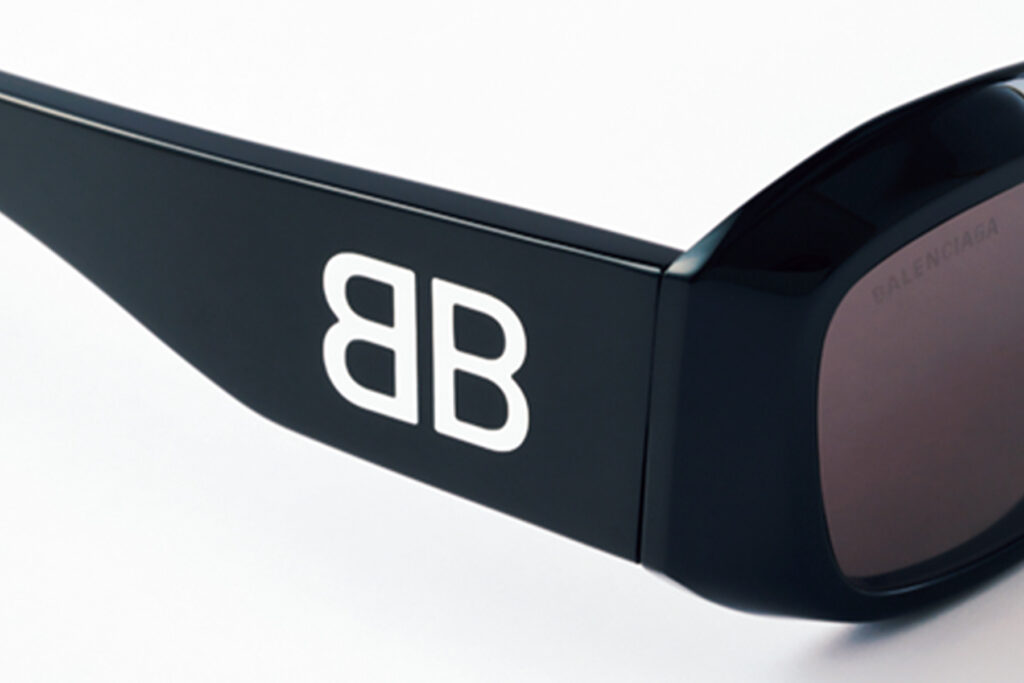 バレンシアガのサングラス