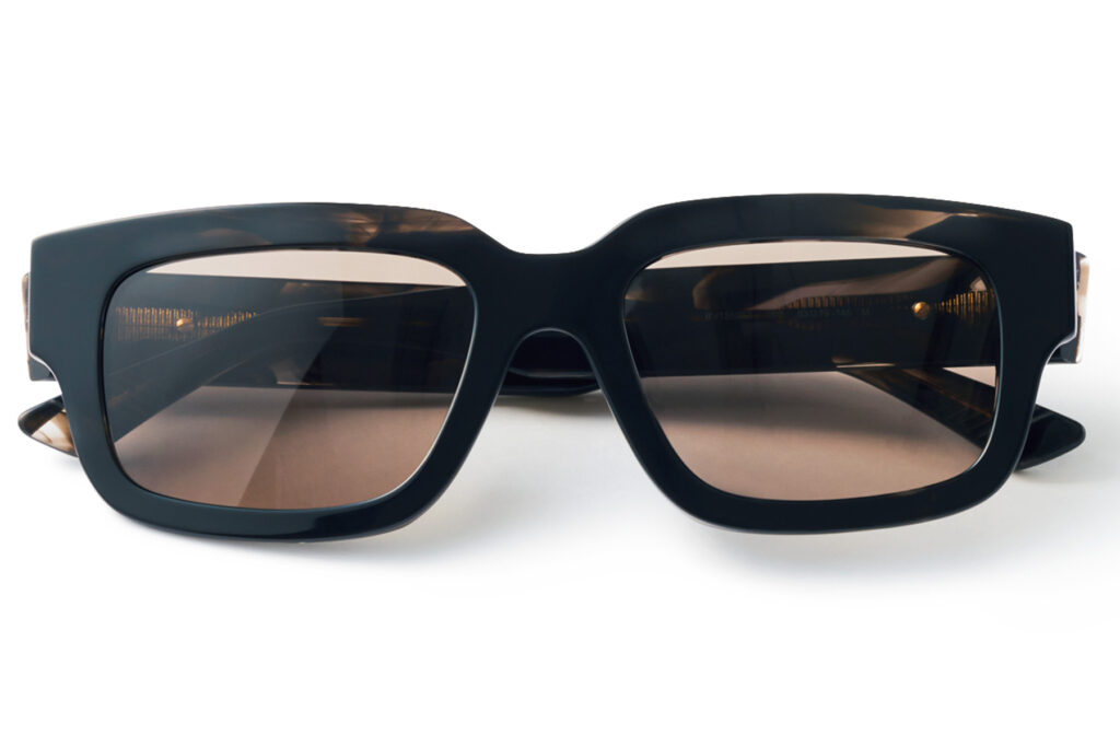 ボッテガのサングラス