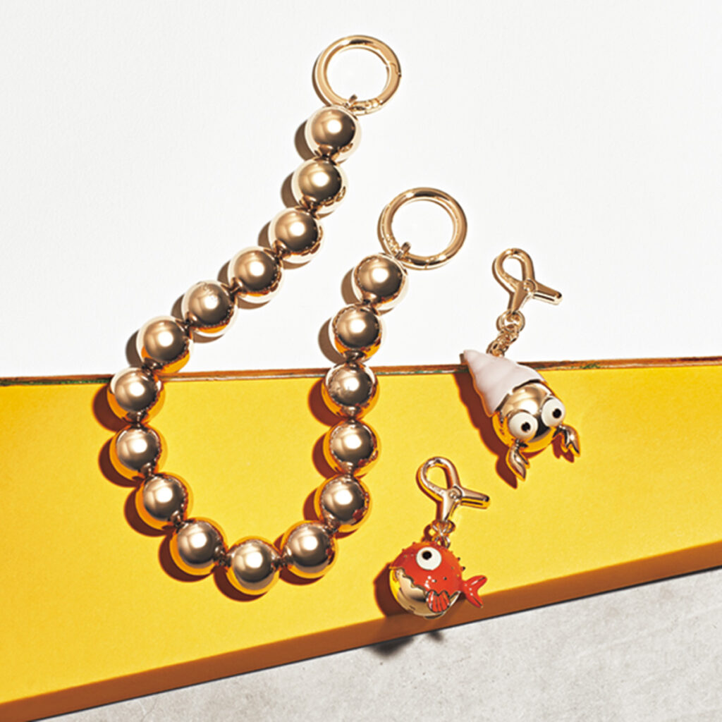 フルラのチャーム