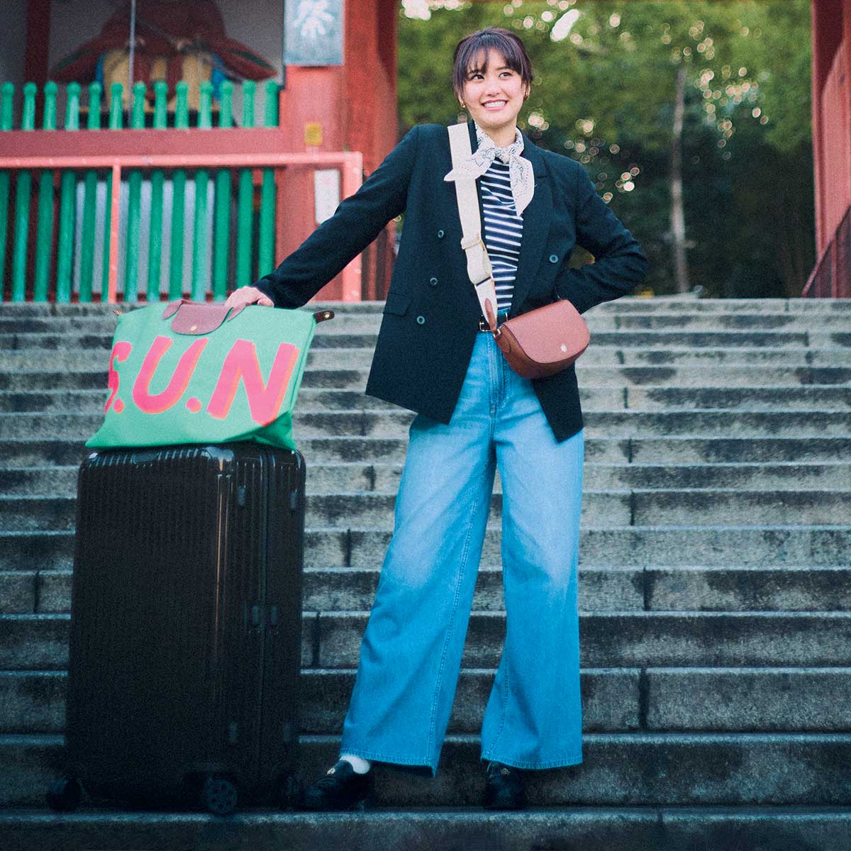 ボーダーTとデニムとジャケットのコーデ