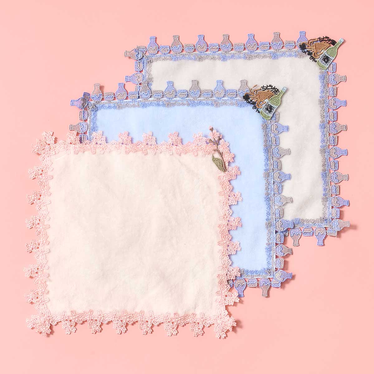 近沢レースのハンカチ