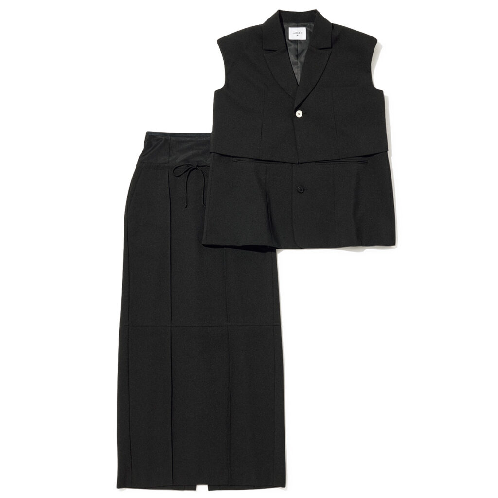 レイヤード仕様のベストと切り替えデザインのスカートのセットアップ,お呼ばれ服