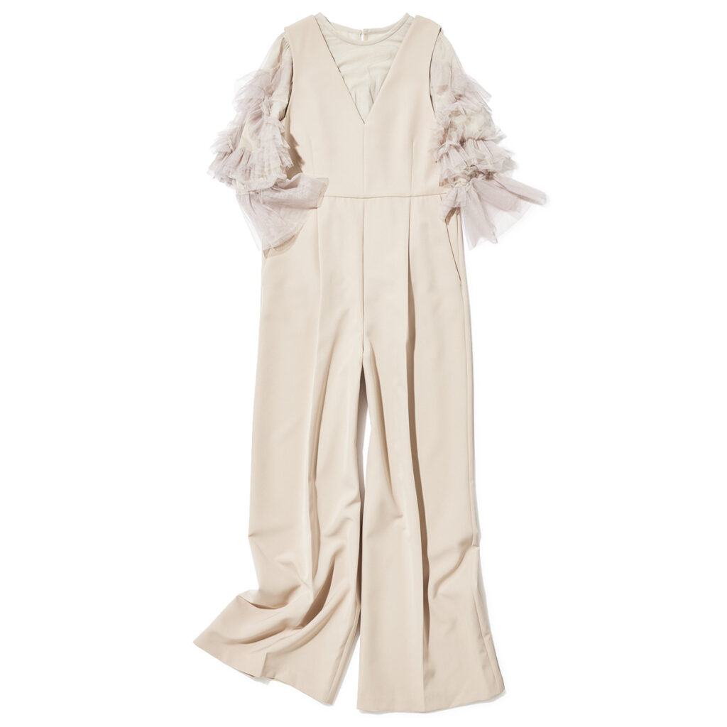 ブラウスとVネックオールインワンのお呼ばれ服