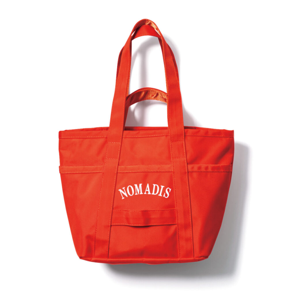 『NOMADIS』の防水トート