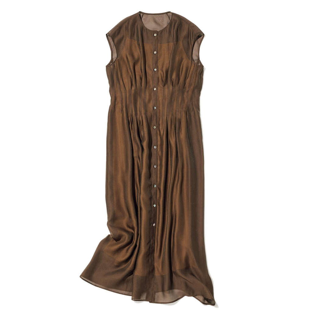 ブラウンのノースリワンピ