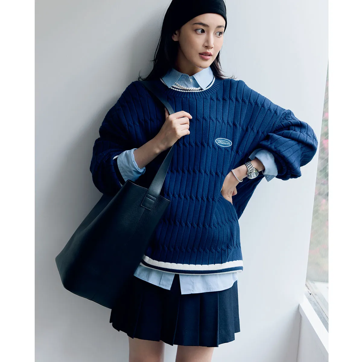 シャツ×ニット×ミニ丈のプリーツスカートのおすすめコーデ