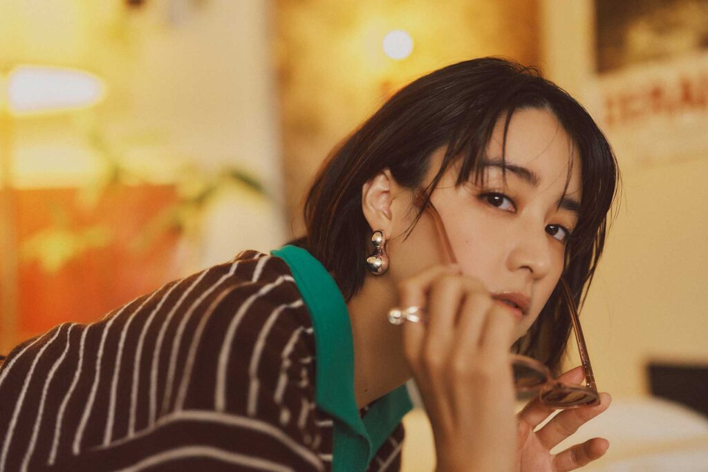 ボッテガ・ヴェネタの「ドロップ ピアス」と「ノット リング」