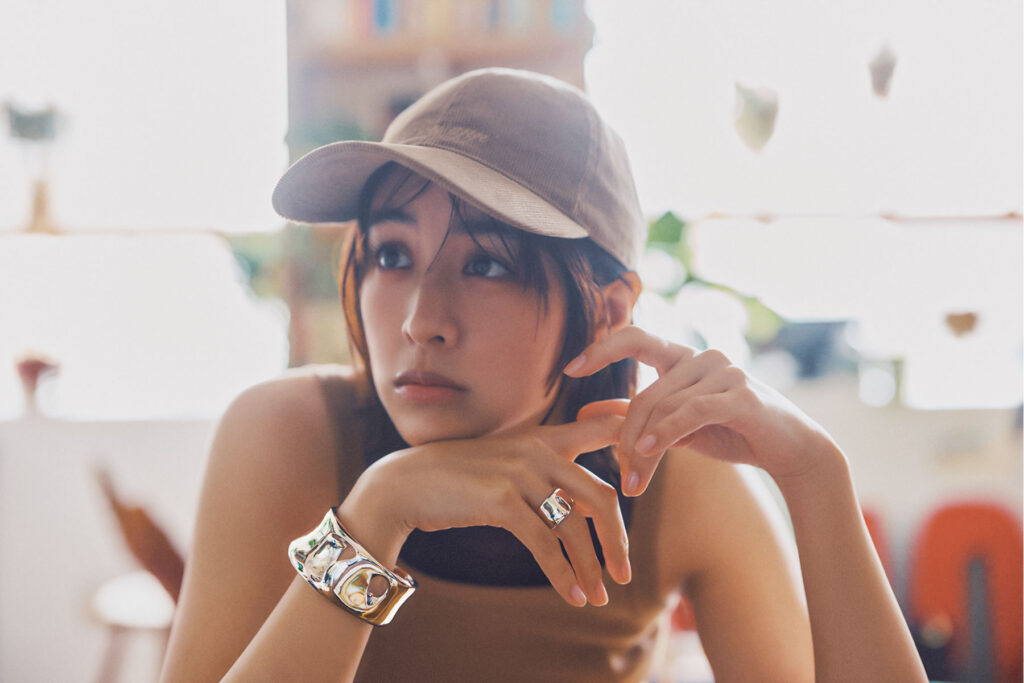 フェラガモのシルバージュエリー