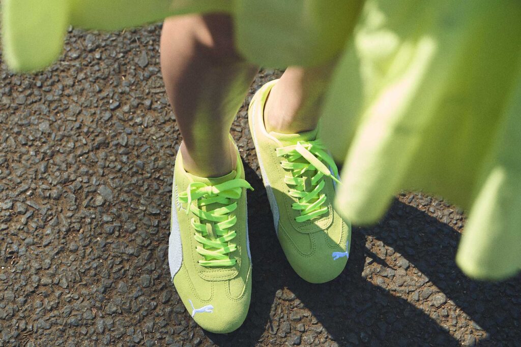 ライムグリーンのスピードキャット