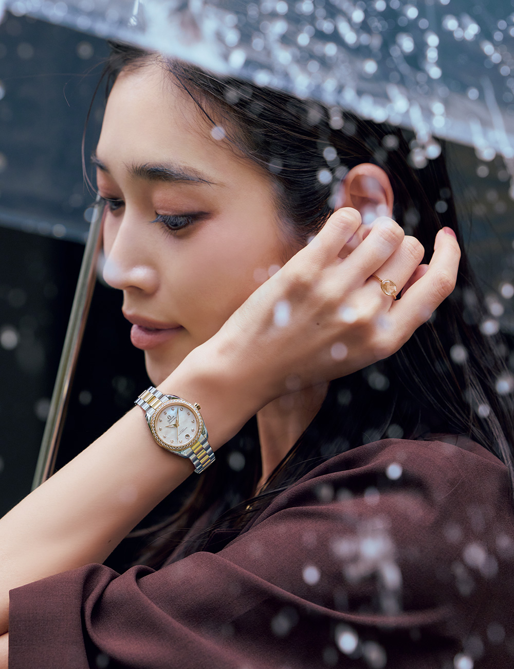 OMEGAの「シーマスター アクアテラ」でハンサム通勤 | CLASSY
