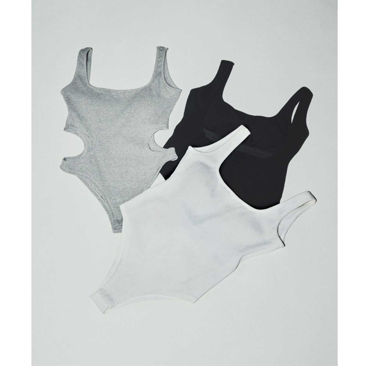 パッド付きボディウェア