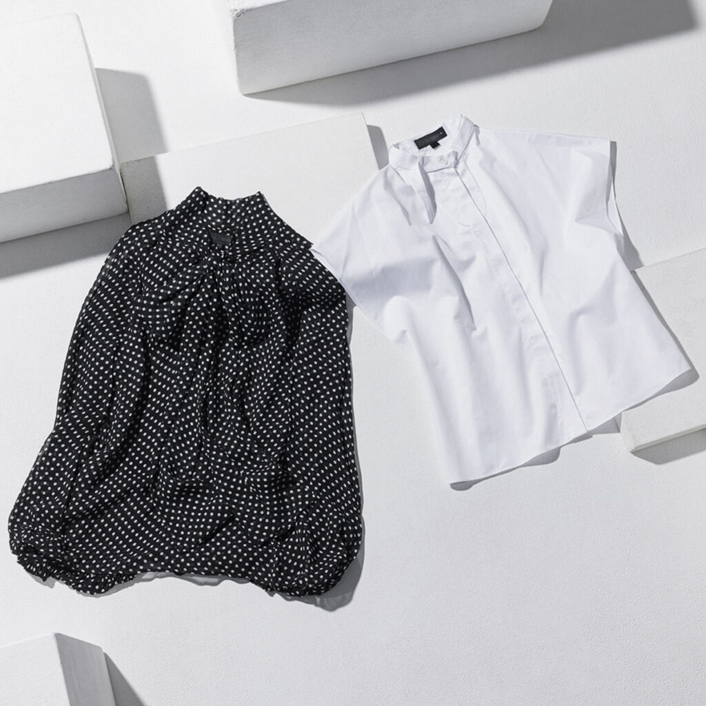 白シャツとドット柄ノースリ