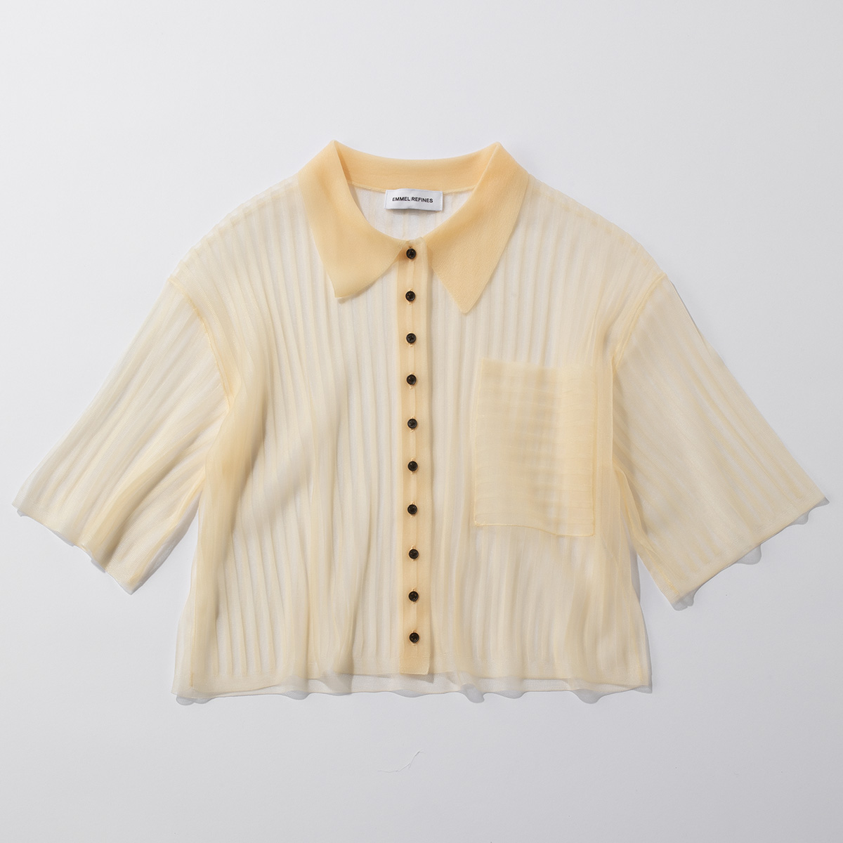 シアー素材ニット