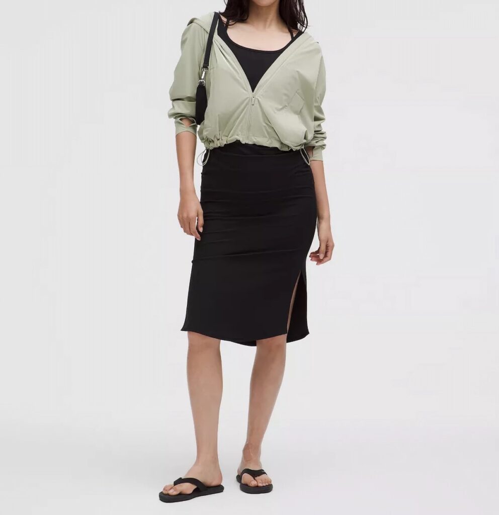 軽量ストレッチ UVカットジャケット　ルルレモン