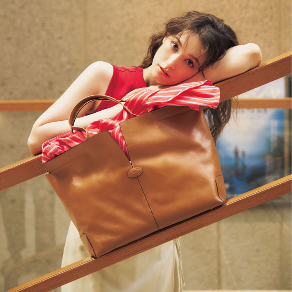 大きめレザートート