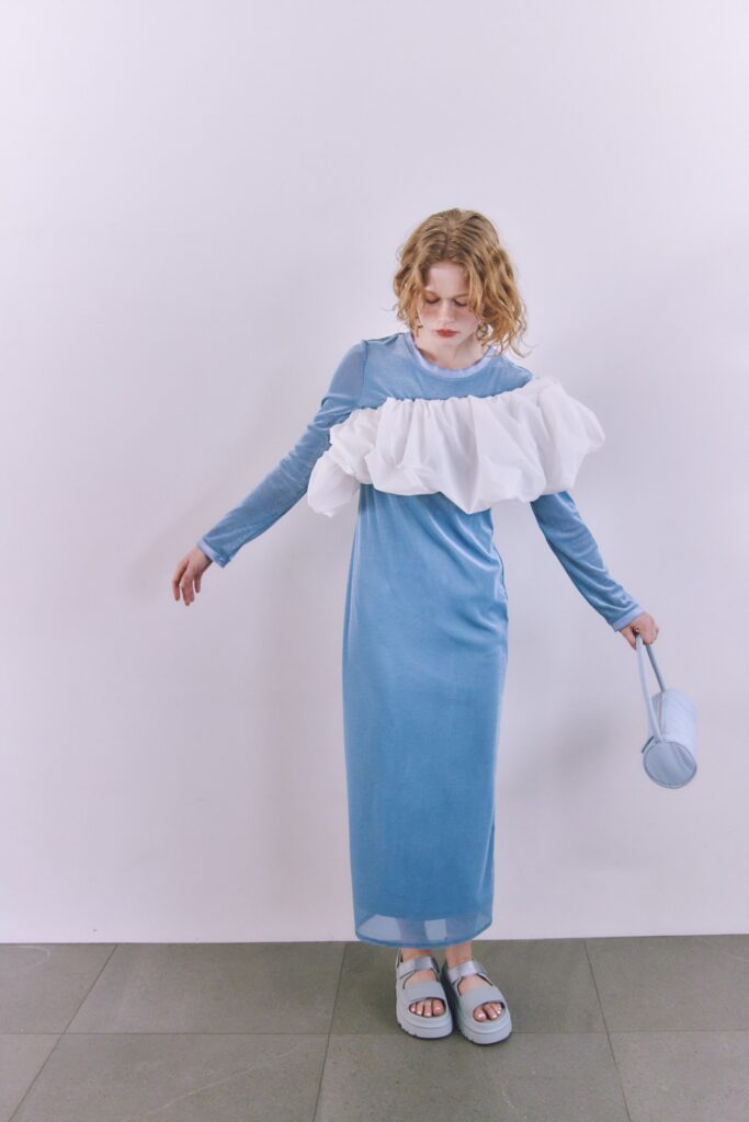 【UGG for emmi】W GOLDENGLOW　サンダル　UGG　エミ