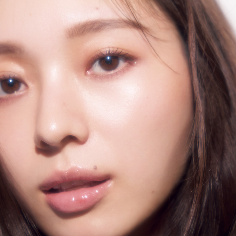 【梅澤美波さん】顔の好きなパーツは?「いろんなメークさんが褒めてくださいます」