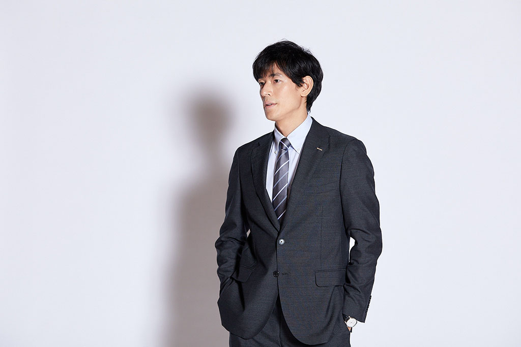 【未公開カットあり】朝ドラで次郎さんロス続出!中島歩さん(36)184㎝の長身にスーツが映える!特別カット集