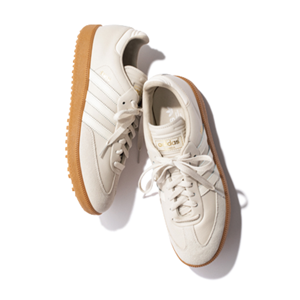 アディダスのゴルフシューズ