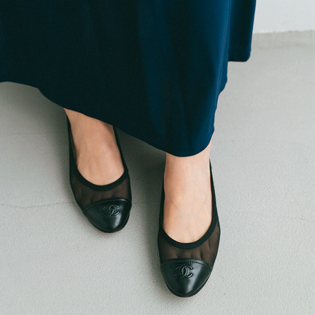 黒のシアーバレエシューズ