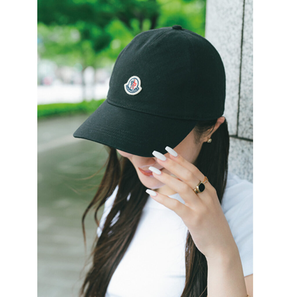 MONCLERのキャップ