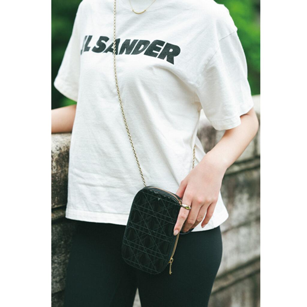 ディオールのミニショルダーバッグ