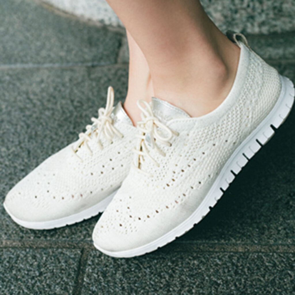 COLE HAANのスニーカー