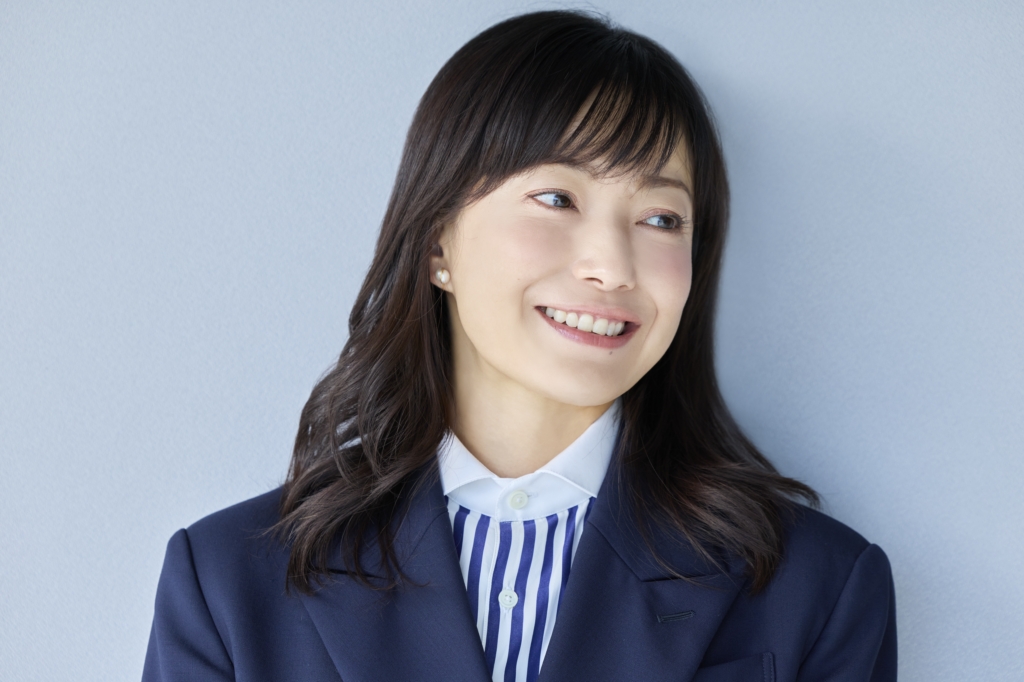 美品！菅野美穂ラジカセパンフレットのみ 菅野美穂さん 花王RISEのリーフレット セット - メルカリ